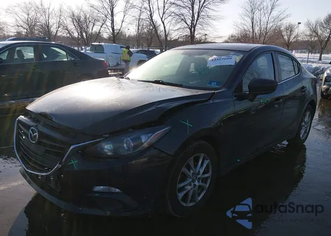 2014 Mazda Mazda3 I Grand Touring z USA, uszkodzony, nr VIN JM1BM1W7XE1193752